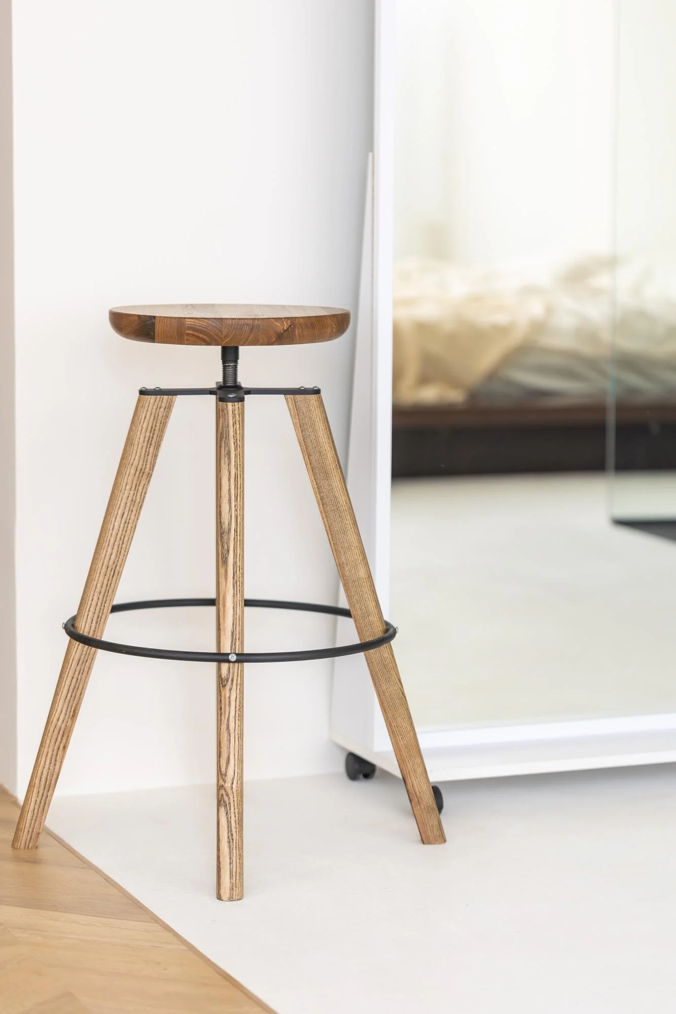What Makes Furniture Both Stylish and Long Lasting A Material and Quality Guide for Buyers