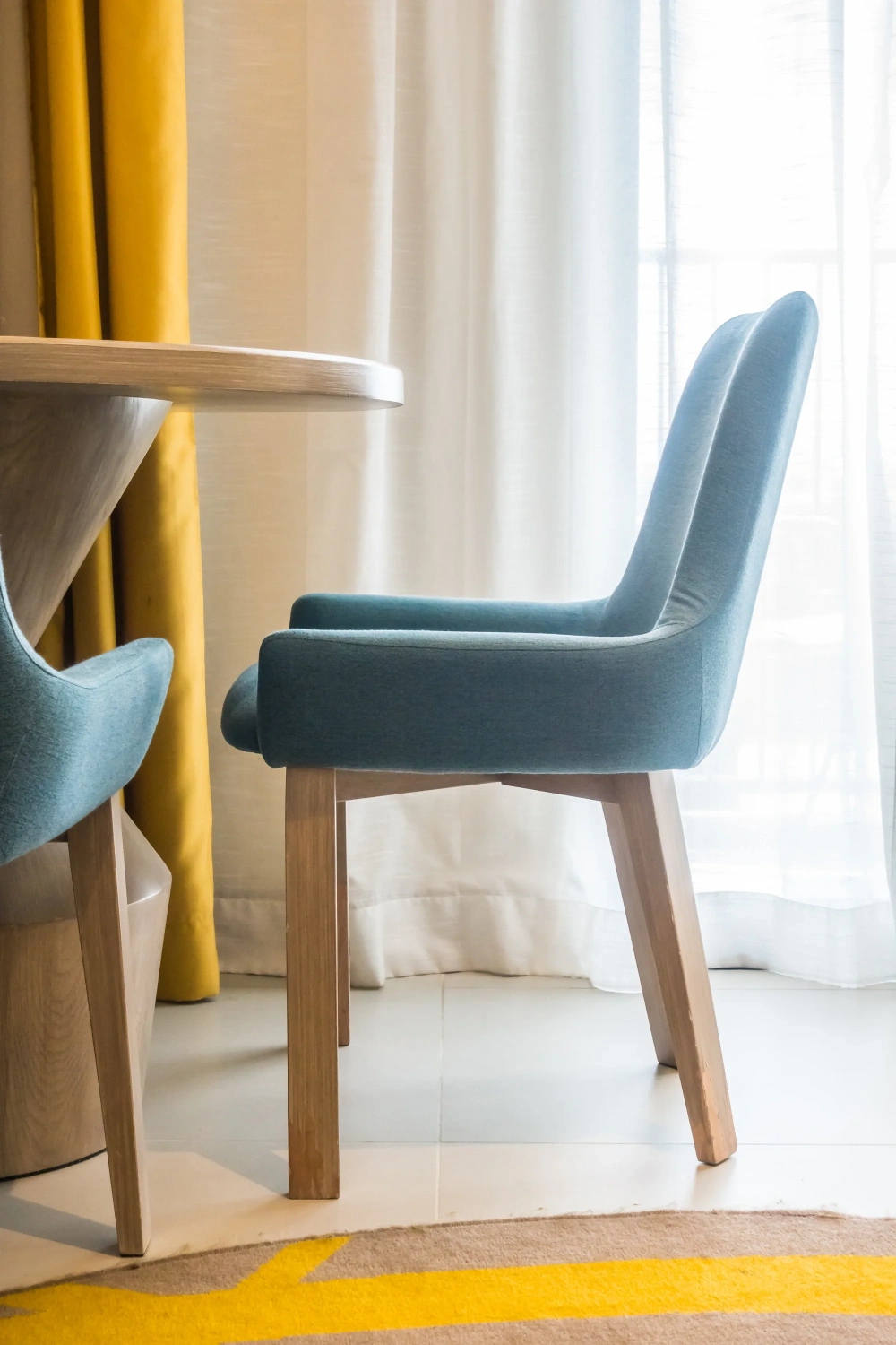 First-Time Guide to Buying Dining Room Chairs without Regret (1)