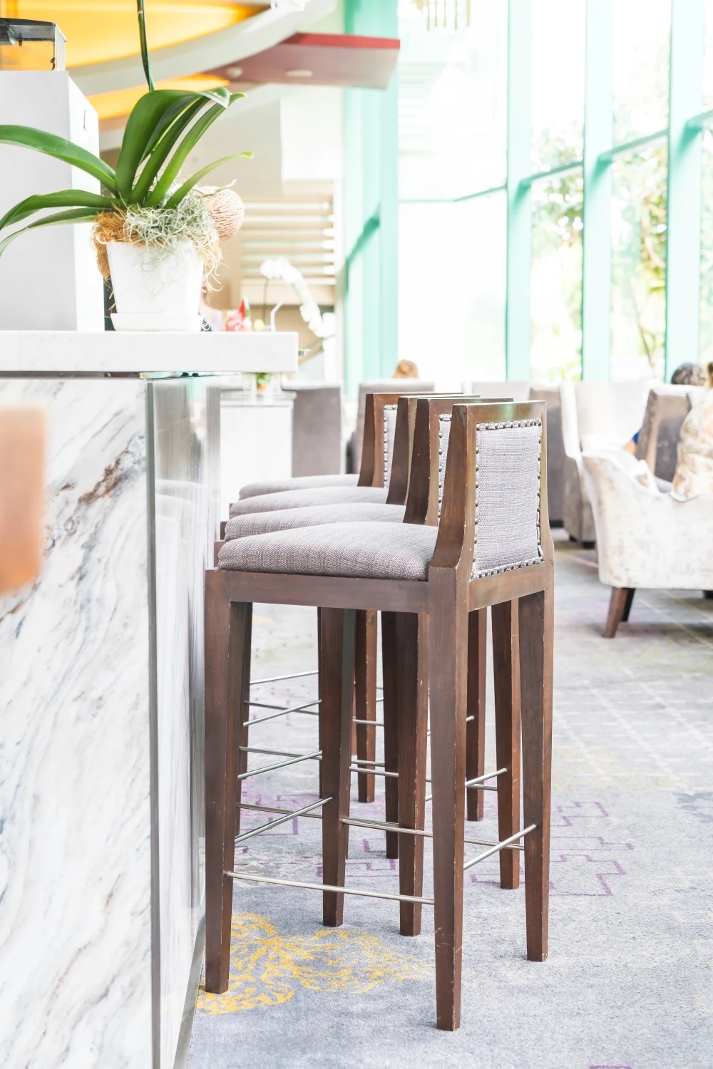 What Is High Top Seating How It Differs from Counter and Dining Seating
