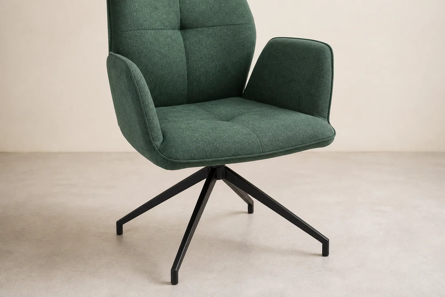 Close view of the HTC0137 divided green seat and central four-spoke black base